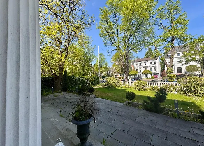 Hotel nahe College: Villa Linnenschmidt Apartments,Zentrale Lage Bremen nahe HBF, Altstadt&ÖVB-Arena
